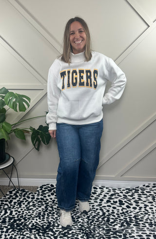 Mockneck Tiger Sweatshirt