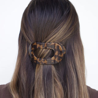 Tortoise Medium Flat Round Hair Clip