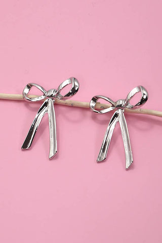 BOW MOVABLE STUD EARRINGS